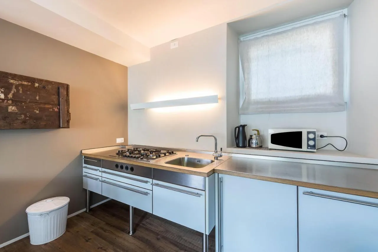 Holiday home L Affaccio Sul Golfo Villa San Felice del Benaco