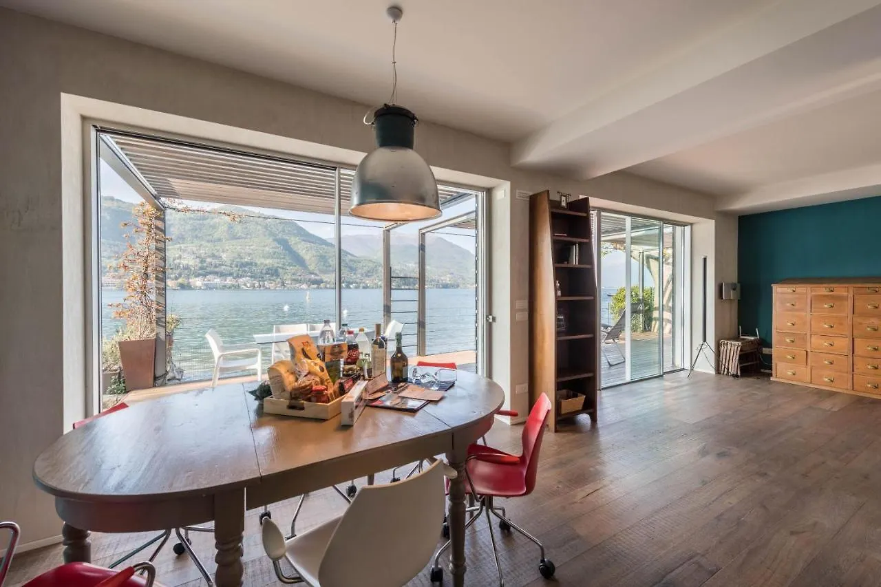 Holiday home L Affaccio Sul Golfo Villa San Felice del Benaco